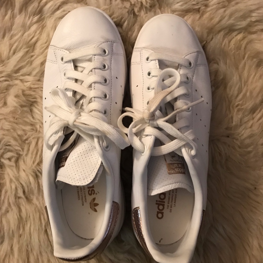 Gently worn Adidas STAN SMITH, size 38